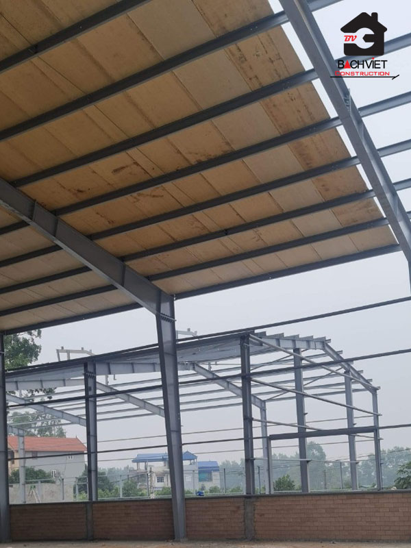 Tháo dỡ nhà xưởng